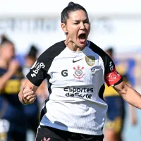 Gabi Zanotti, craque do Corinthians, conquista a Bola de Ouro de melhor jogadora do Brasileirão Feminino