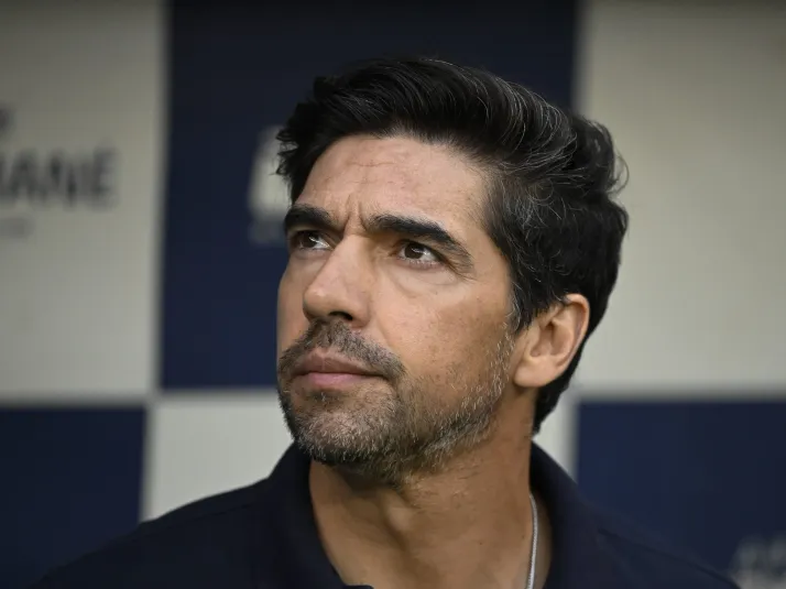 Palmeiras acerta renovação com Abel Ferreira até 2027