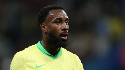 Gerson em campo pela Seleção Brasileira. Foto: Marlon Costa/AGIF