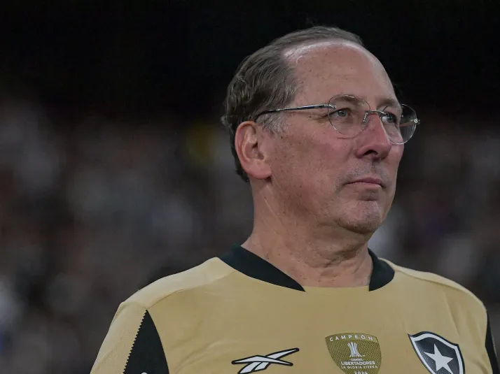 John Textor é avisado que Ferraresi, desejo para o Botafogo, é alvo do Inter Miami