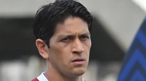 Cano trata de lesão no Fluminense.