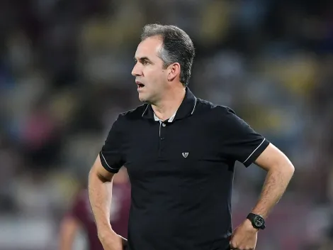 Léo Condé deixar o Ceará após rebaixamento