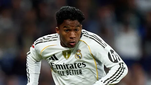 Endrick pelo Real Madrid em partida diante do Valencia. (Photo by Angel Martinez/Getty Images)