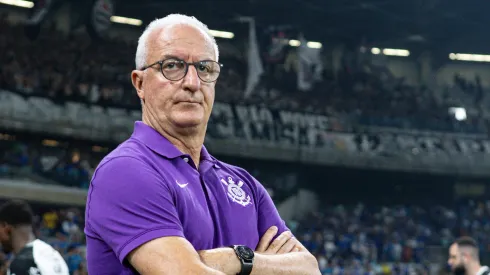 Dorival Júnior vive dúvida em Corinthians x Cruzeiro