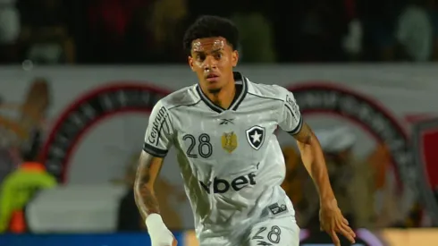 Newton pode sair do Botafogo.