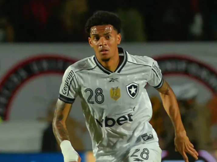 Newton e Allan podem sair do Botafogo devido a contratações