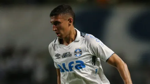 Cristian Oliveira tem futuro incerto no Grêmio.