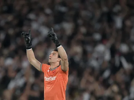 CBF detalha lance polêmico de Léo Jardim em Vasco x Fluminense