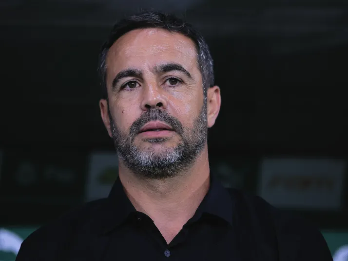 Cruzeiro define Artur Jorge como substituto de Leonardo Jardim para 2026