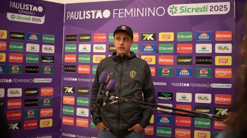 Mesmo em fim de temporada, Lucas Piccinato comenta sobre possíveis reforços do Corinthians para 2025 – Foto: Jhony Inácio/Ag.Paulistão