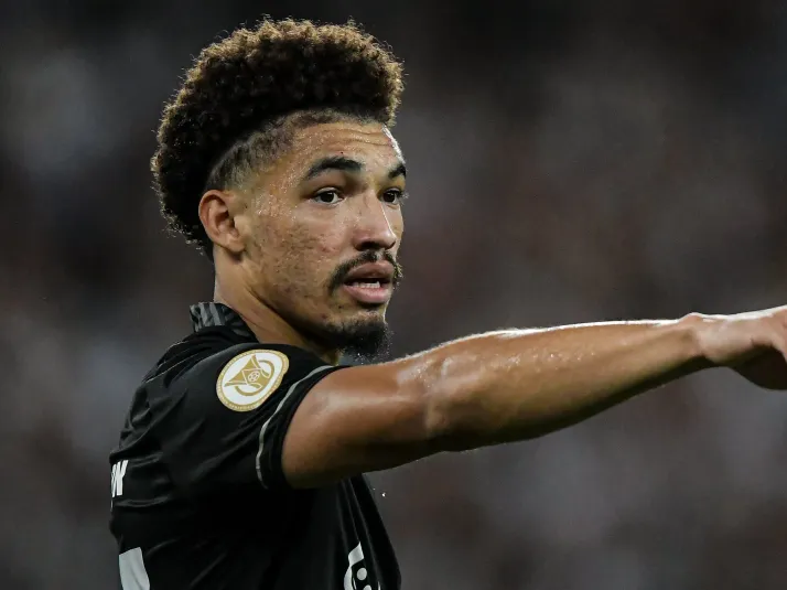 Adryelson volta a entrar no radar do Cruzeiro para 2026