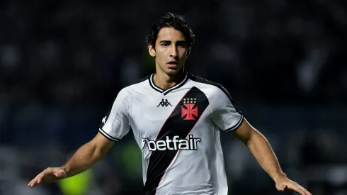 JP continuará no Vasco.