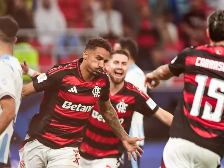 Flamengo controla partida e derrota o Pyramids com facilidade