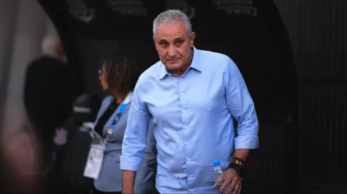 Tite durante partida pelo campeonato Brasileiro A 2024. Foto: Ettore Chiereguini/AGIF
