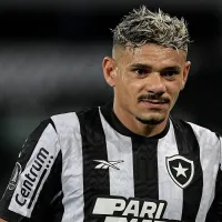 Tiquinho Soares aceita reduzir salário para voltar ao Botafogo