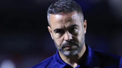 Artur Jorge técnico do Botafogo durante partida contra o São Paulo no estádio Morumbi pelo campeonato Brasileiro A 2024. Foto: Marcello Zambrana/AGIF