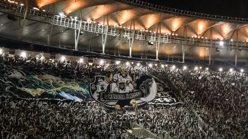 Torcida do Vasco no Maracanã. Fotos: Dikran Sahagian/Vasco.