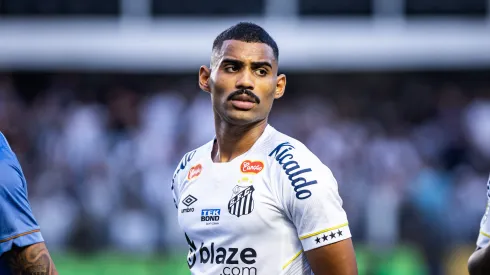 Joaquim jogador do Santos durante partida contra o Inter de Limeira no estadio Vila Belmiro pelo campeonato Paulista 2024.