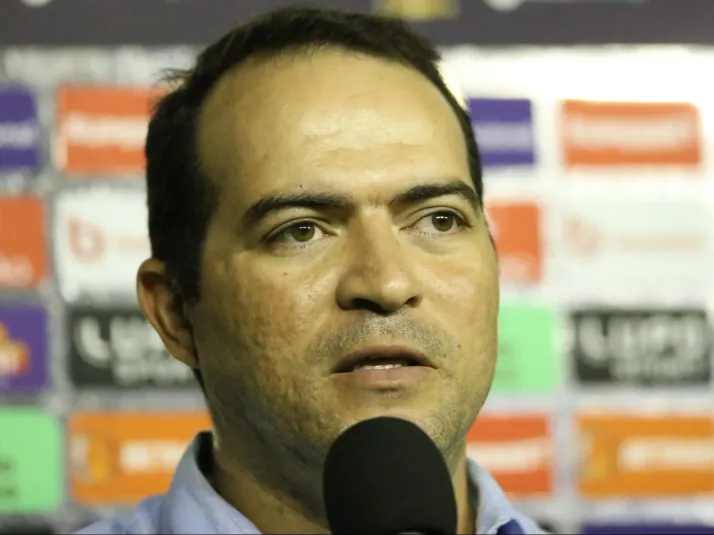 Marcelo Paz revela ter reduzido salário e dado dinheiro para o Fortaleza