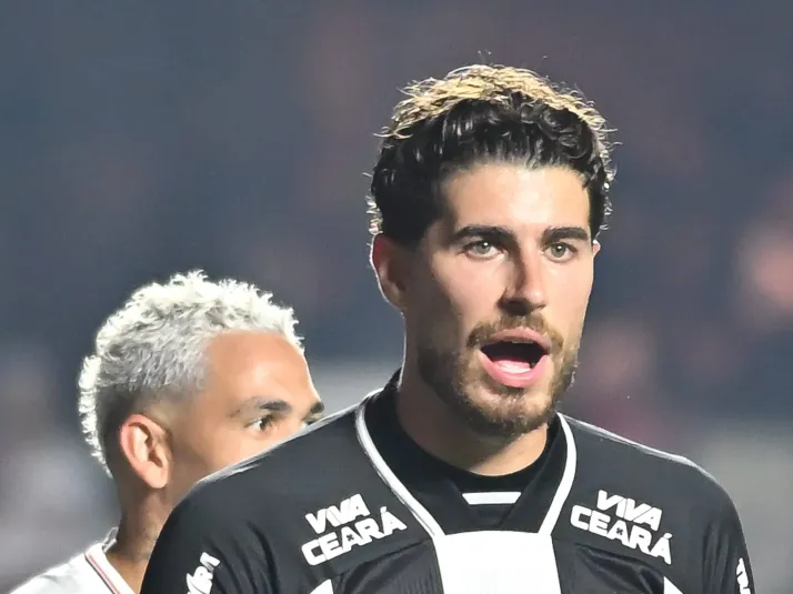 Internacional é avisado que Pedro Raul é alvo do exterior e chegada ao Beira-Rio complica