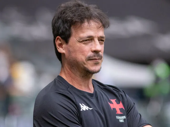 Diniz coloca Léo Jardim, do Vasco, na briga por Seleção Brasileira