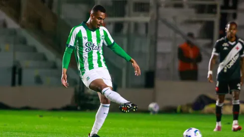 Caíque, volante do Juventude, interessa ao Vasco. Foto: AGIF