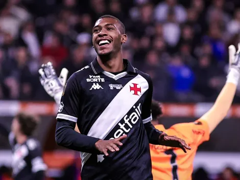 Torcida cobra Rayan após atuação apagada em Corinthians x Vasco