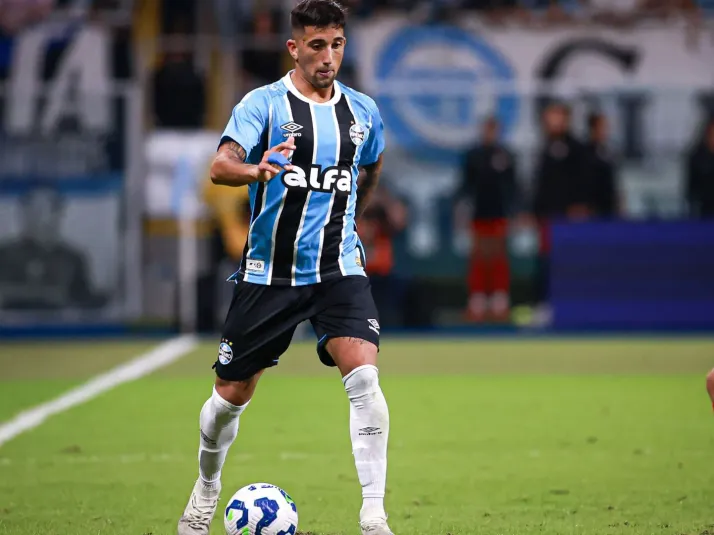 Grêmio e Bahia mudam estratégia por Cristian Olivera