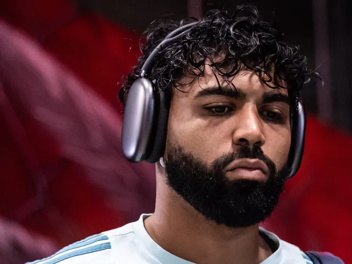 Santos decide priorizar renovação de Neymar antes de tentar Gabigol