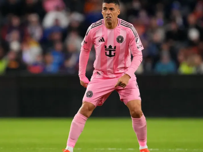 Suárez renova com Inter Miami e torcida do Grêmio lamenta