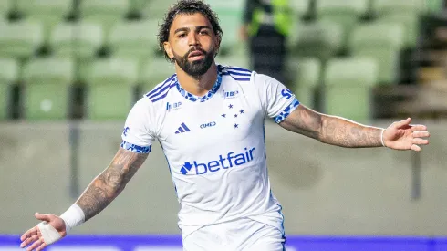 Gabigol jogador do Cruzeiro comemora seu gol durante partida contra o Itabirito no estadio Independencia pelo campeonato Mineiro 2025.