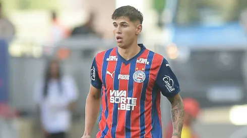 Ramos Mingo durante confronto contra o Bragantino no Brasileirão 2025.