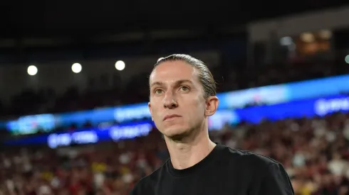 Filipe Luís e Flamengo ainda não acertaram renovação. Foto: Thiago Ribeiro/AGIF