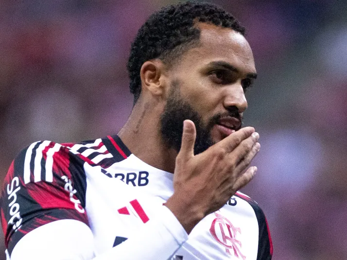 Juninho se despede oficialmente do Flamengo nas redes sociais