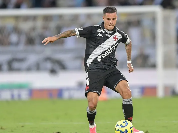 Coutinho sai apagado em Vasco x Corinthians e torcida ataca