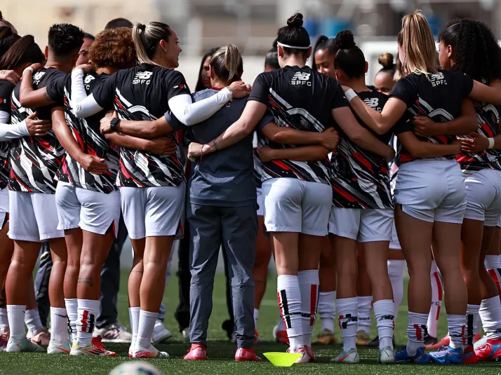 São Paulo anuncia renovações com quatro jogadoras do elenco