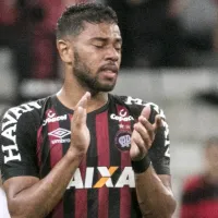 Renan Lodi deixa o Athletico-PR de lado e acerta com o Atlético-MG