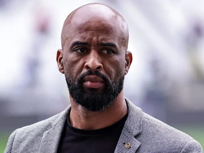 André Ramalho destaca Fabinho e pede permanência no Corinthians para 2026