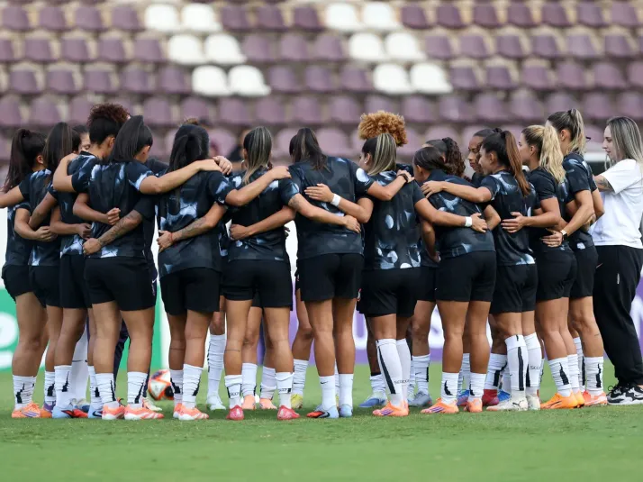 Corinthians enfrenta novo atraso em premiações do feminino