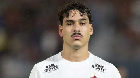 Lucas Halter jogador do Vitoria durante partida contra o Bragantino no estadio Cicero De Souza Marques pelo campeonato Brasileiro A 2025. Foto: Anderson Romao/AGIF