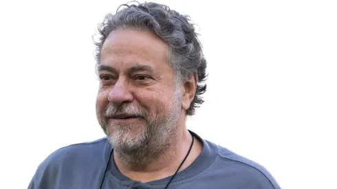 Casares negocia troca com o Botafogo.