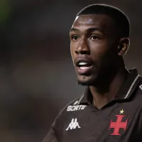 Rayan toma decisão e atacante do Vasco rescinde contrato com empresário israelense Pini Zahavi