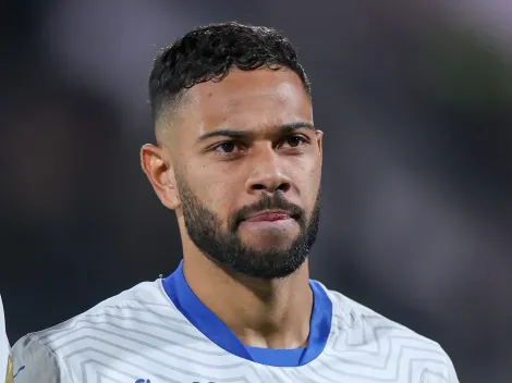 Atlético-MG confirma acerto com Renan Lodi, por cinco anos