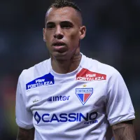 Vitória recua em negociação por Breno Lopes, após concorrência com Vasco e São Paulo