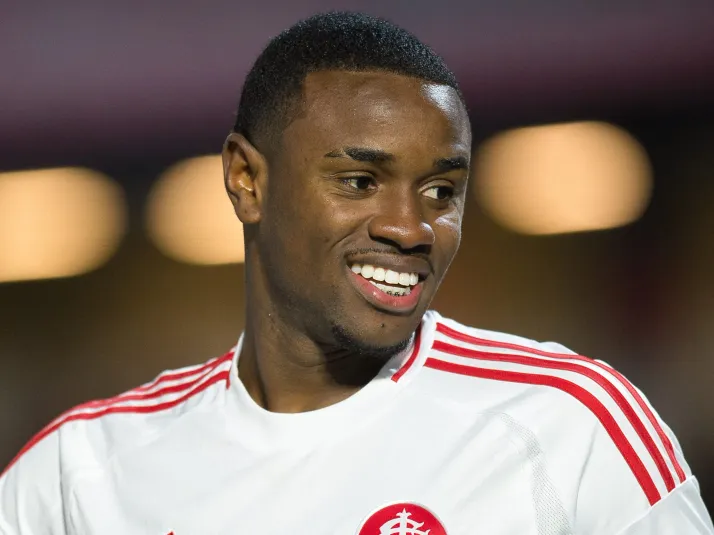 Internacional encaminha venda de Ricardo Mathias ao Al Ahli