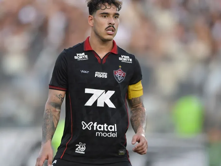 Lucas Halter não acerta com o Vitória e vai parar no Houston Dynamo