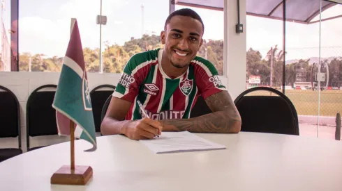 Zagueiro Kayky Almeida deixa o Fluminense. Foto: Leonardo Brasil/FFC