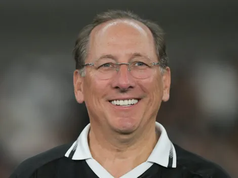 Textor decide agir e Botafogo demonstra interesse em atacante do Vélez