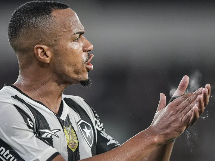 Felipe Melo manda a real sobre decisão do Palmeiras em contratar Marlon Freitas