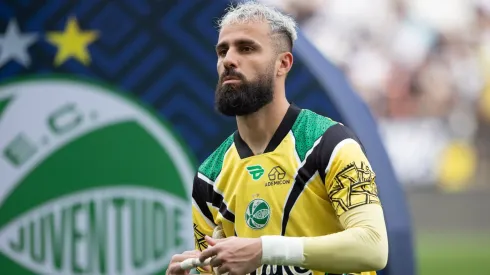 SP – SAO PAULO – 07/12/2025 – BRASILEIRO A 2025, CORINTHIANS X JUVENTUDE – Jandrei goleiro do Juventude durante partida contra o Corinthians no estadio Arena Corinthians pelo campeonato Brasileiro A 2025. Foto: Joisel Amaral/AGIF